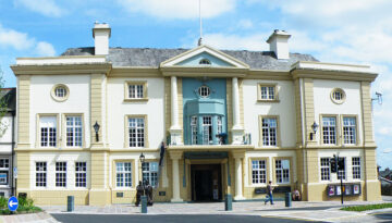 6-coronationhall-me99y-1097648205