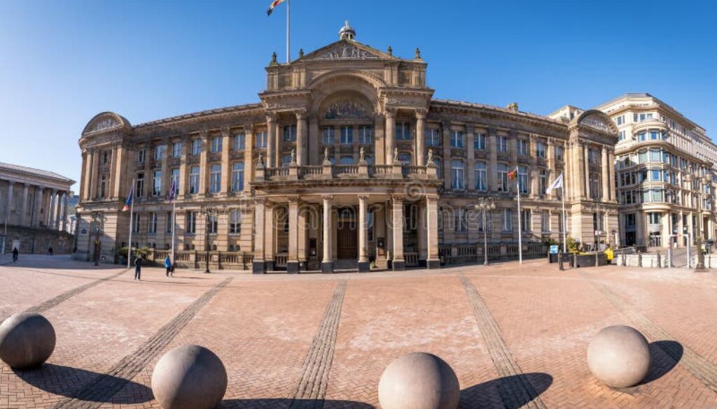 victoria-square-showing-stone-spheres-sculpture-town-hall-birmingham-west-midlands-england-uk-city-hall-birmingham-england-115091554-2715285425